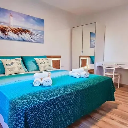 Vila Family Vacation House Zive